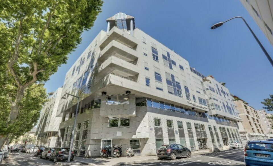A LOUER 371m2 PLACE VENDOME LYON 6